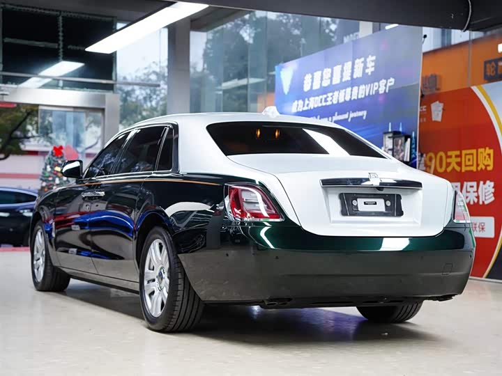 Фото 2 - Rolls-Royce Ghost