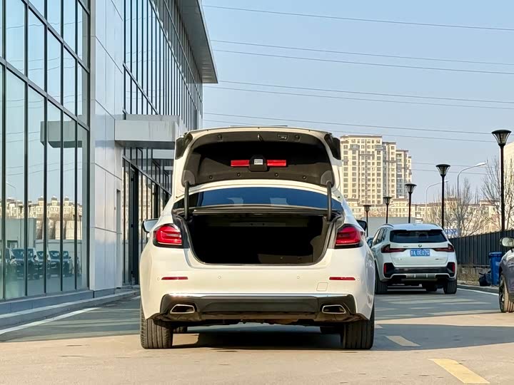 Фото 7 - BMW 5 Series