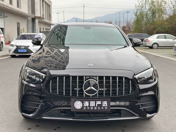 Фото 2 - Mercedes-Benz E-Class