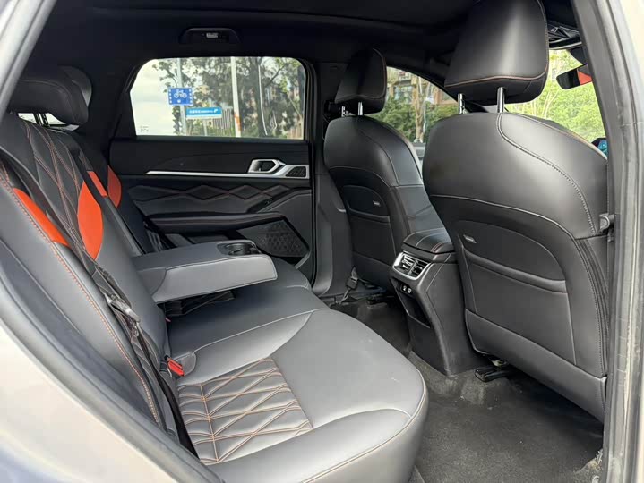 Фото 6 - Haval F7 (Monster)