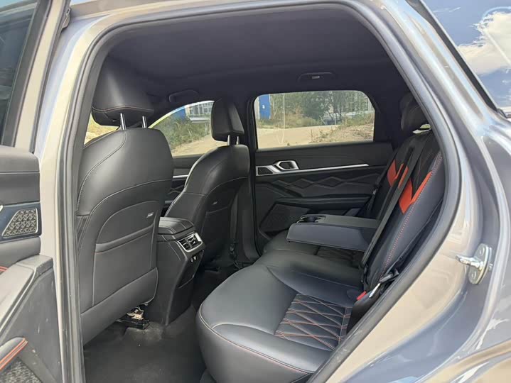 Фото 7 - Haval F7 (Monster)