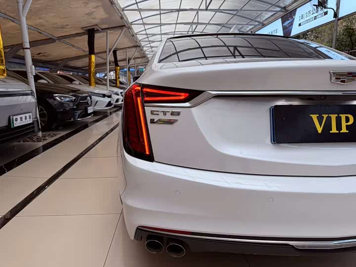 Фото 6 - Cadillac CT6