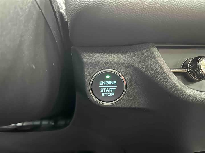 Фото 4 - Ford Mondeo