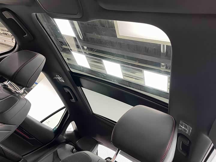 Фото 9 - Ford Mondeo