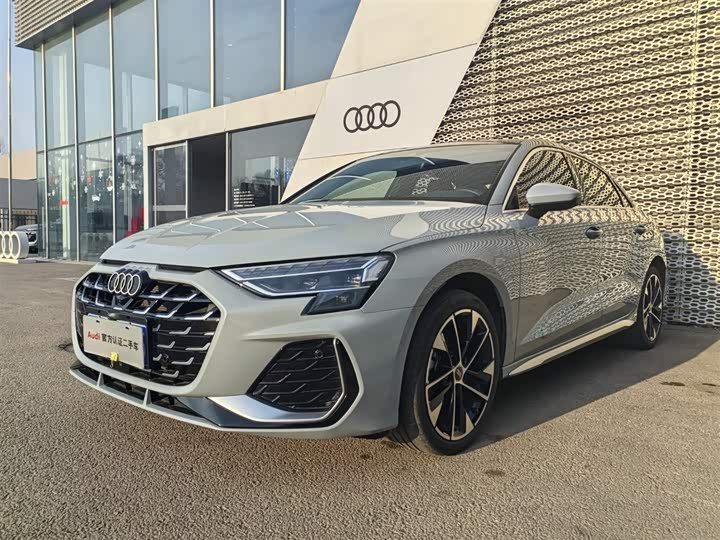 Фото 4 - Audi A3