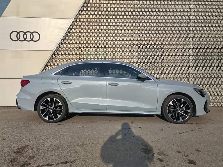 Фото 5 - Audi A3