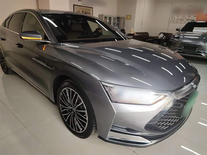 Фото 4 - BYD Han