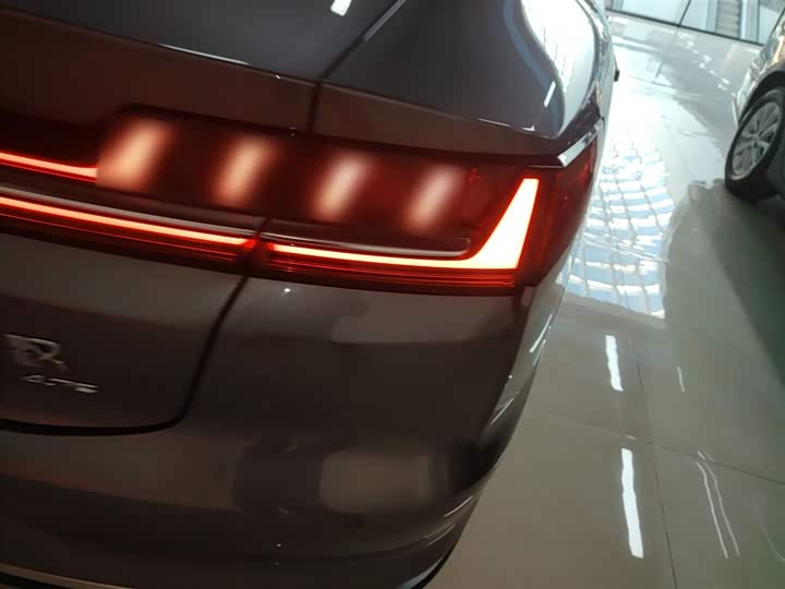 Фото 8 - BYD Han