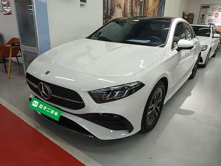 Фото 1 - Mercedes-Benz A-Class