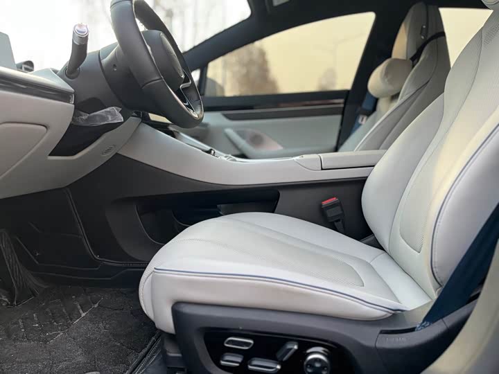 Фото 4 - Luxeed S7