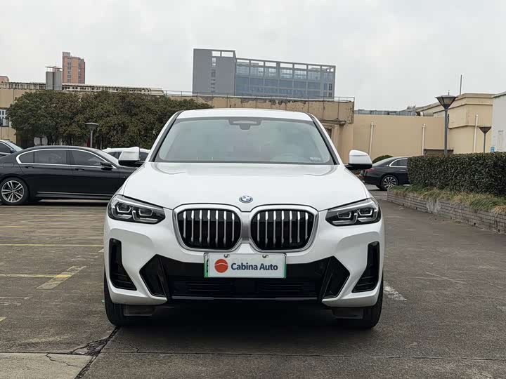 Фото 2 - BMW iX3