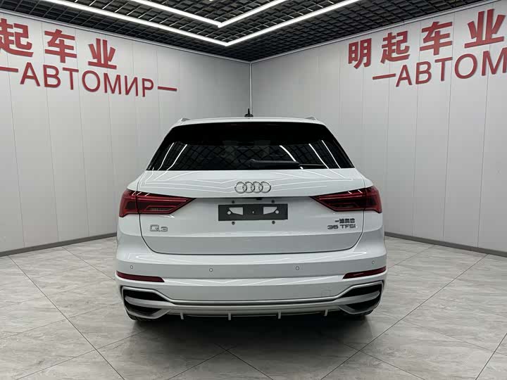 Фото 9 - Audi Q3