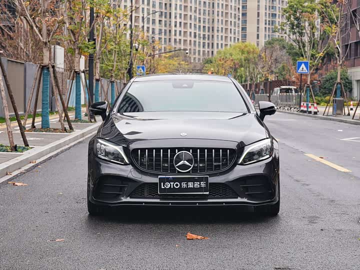 Фото 3 - Mercedes-Benz C-Class AMG