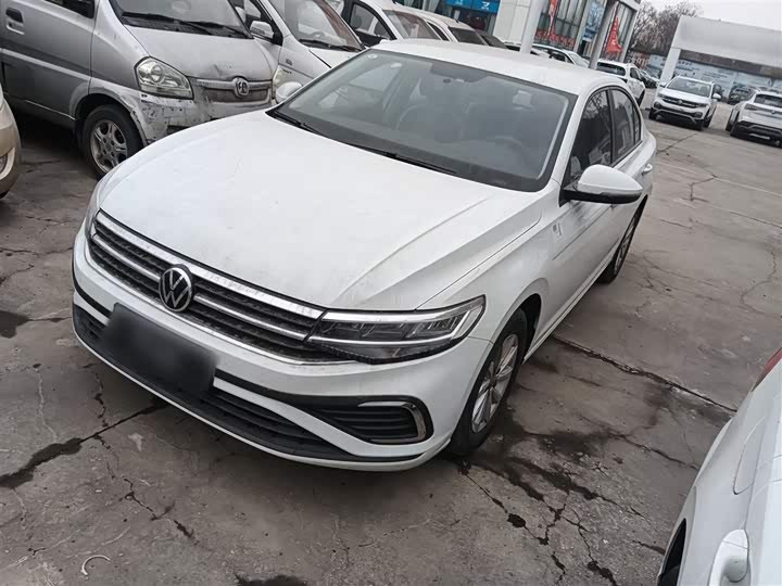 Фото 2 - Volkswagen Bora