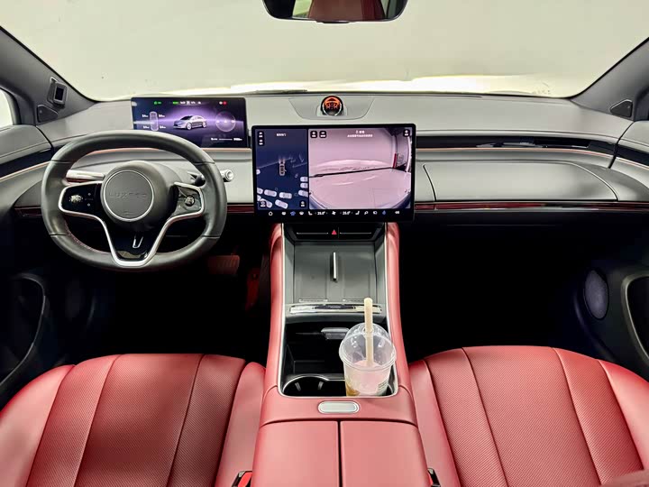 Фото 9 - Luxeed S7