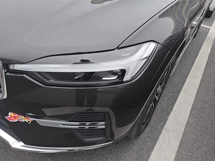 Фото 5 - Volvo XC60