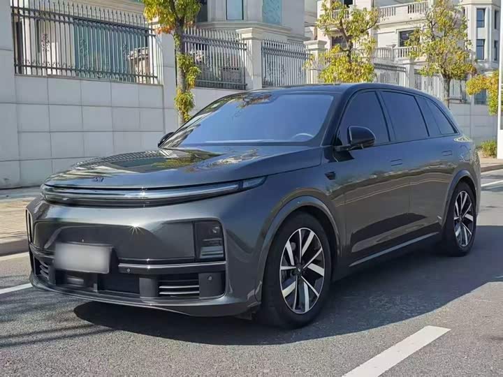 Фото 1 - LiXiang L7