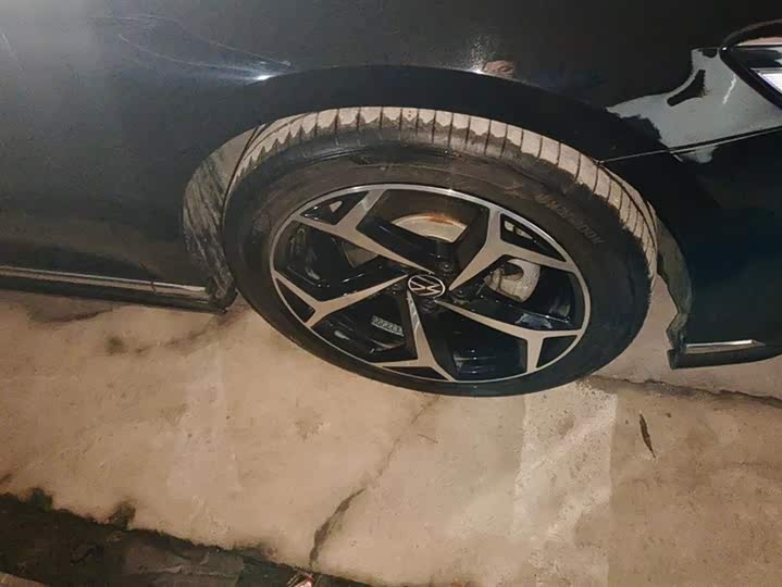 Фото 6 - Volkswagen Magotan