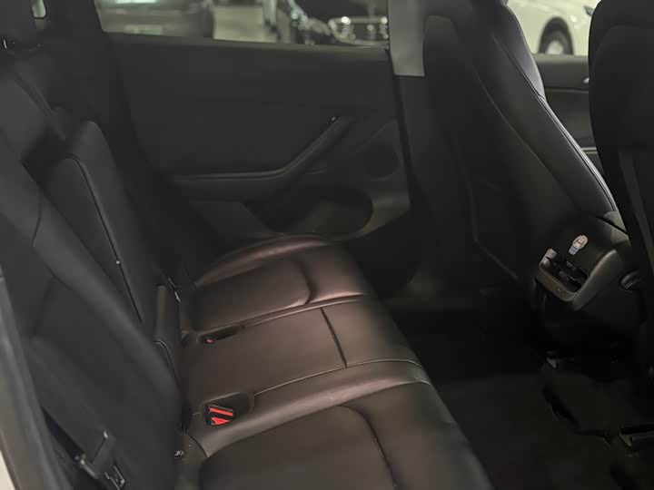 Фото 5 - Tesla Model Y