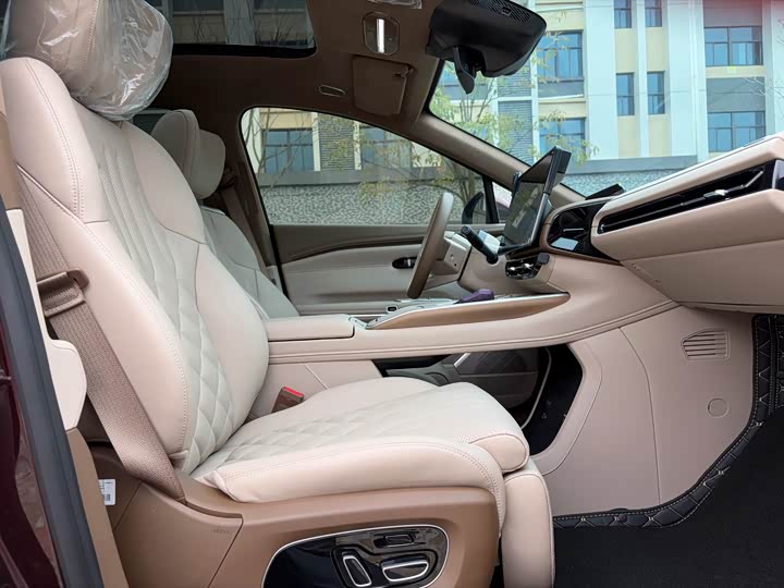 Фото 8 - GAC Hyptec HT