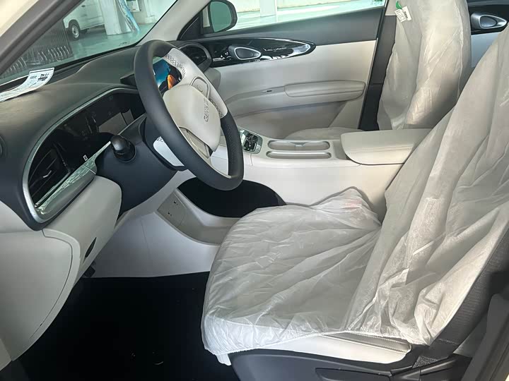 Фото 6 - Geely Galaxy Geome