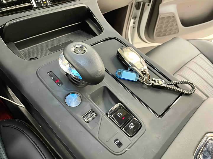 Фото 6 - GAC Trumpchi M8