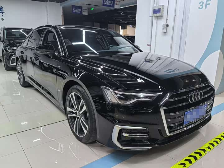 Фото 3 - Audi A6L