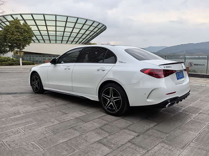 Фото 6 - Mercedes-Benz C-Class