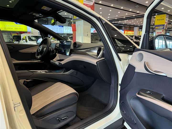 Фото 6 - BYD Dolphin