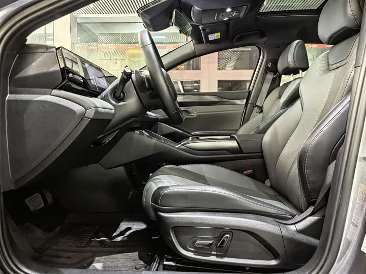 Фото 5 - BYD Qin L