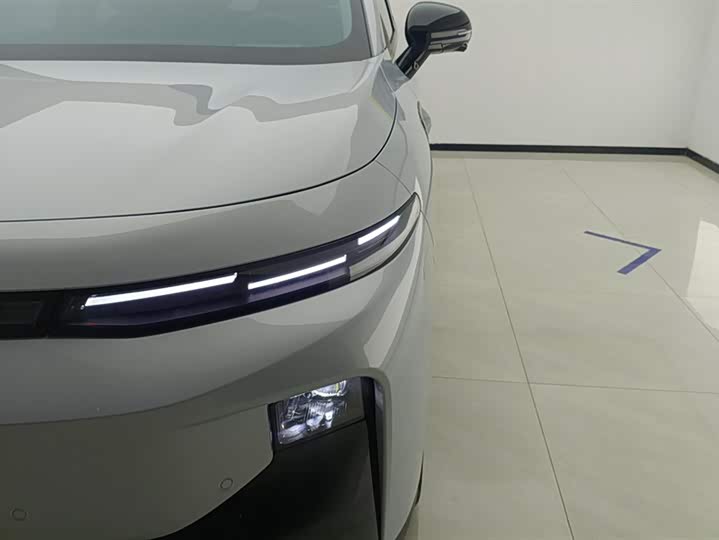 Фото 5 - Leapmotor B10