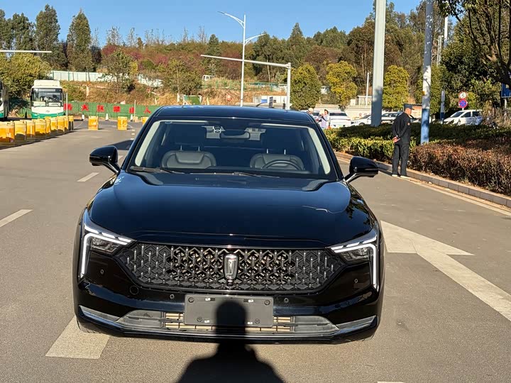 Фото 2 - Bestune B70