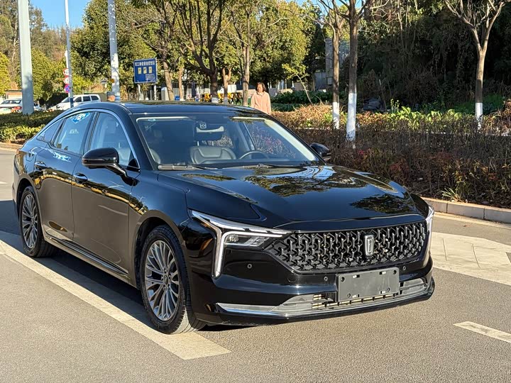 Фото 3 - Bestune B70