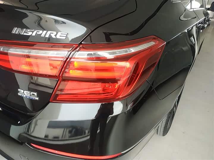 Фото 8 - Honda Inspire