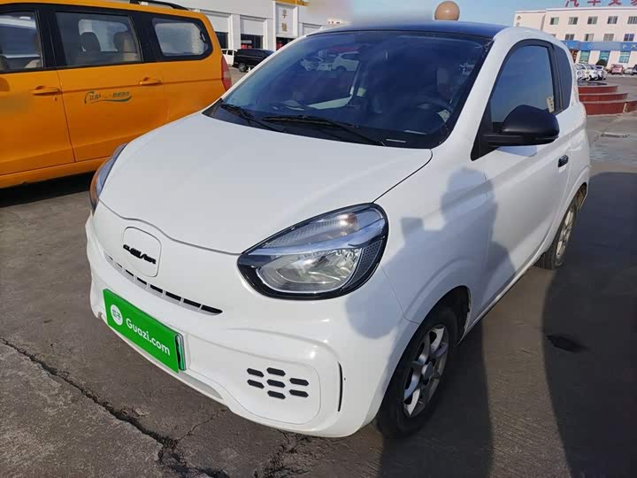 Фото 1 - Roewe Clever