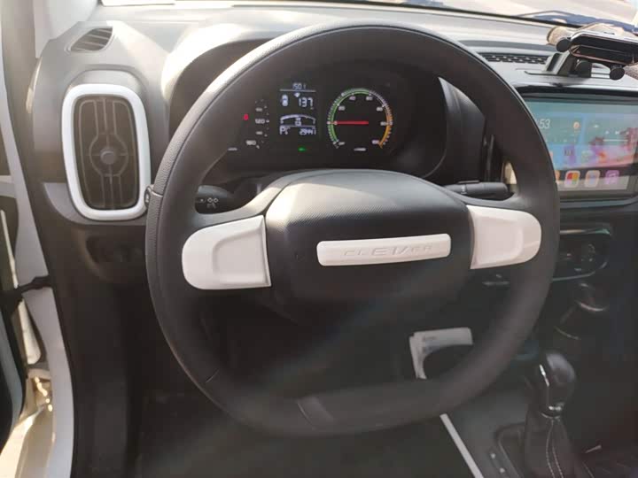 Фото 3 - Roewe Clever