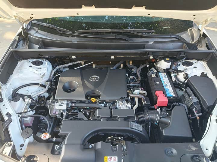 Фото 5 - Toyota Wildlander