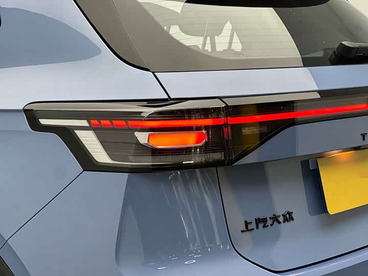 Фото 8 - Volkswagen Tharu