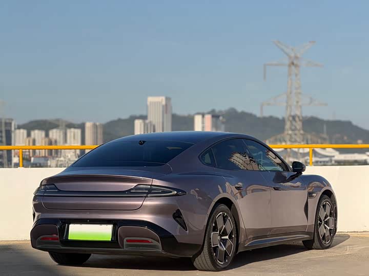 Фото 4 - Xiaomi SU7