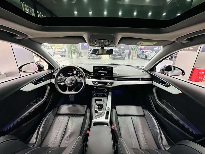 Фото 4 - Audi A4L