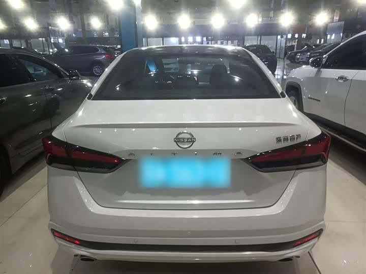 Фото 6 - Nissan Teana