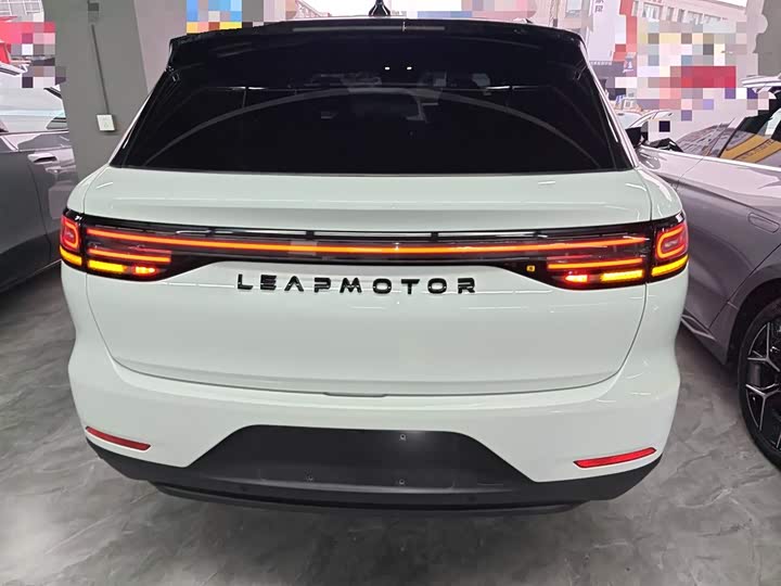 Фото 6 - Leapmotor C11