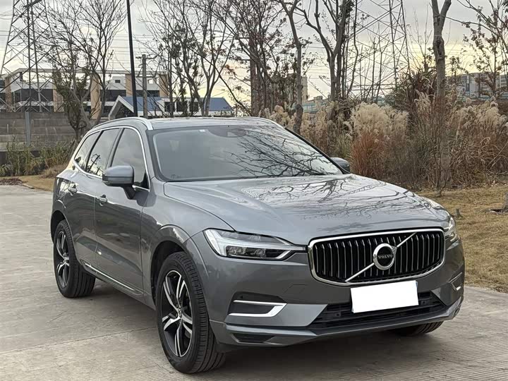 Фото 3 - Volvo XC60
