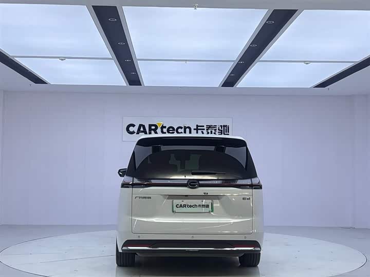 Фото 4 - GAC Trumpchi E8