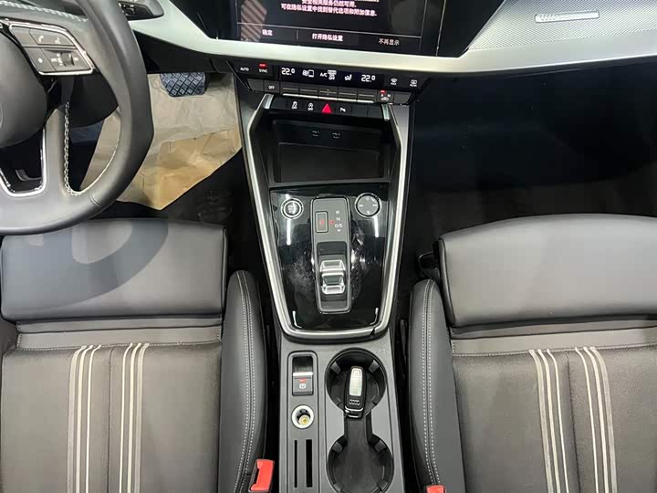 Фото 8 - Audi A3