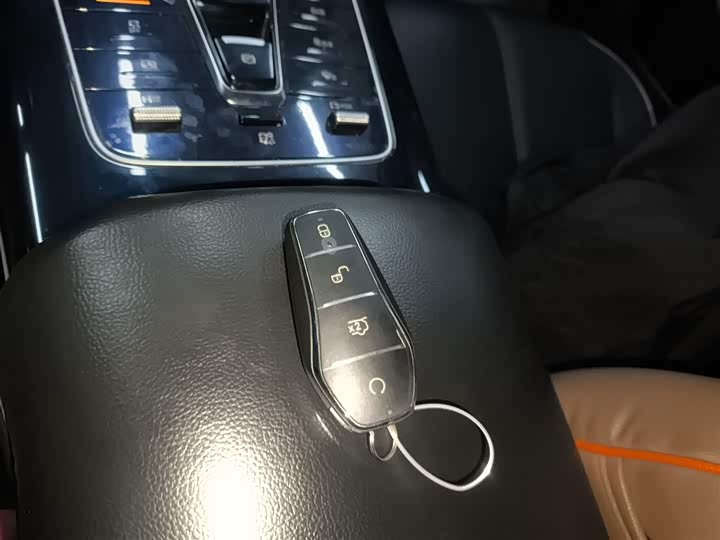 Фото 9 - BYD Dolphin