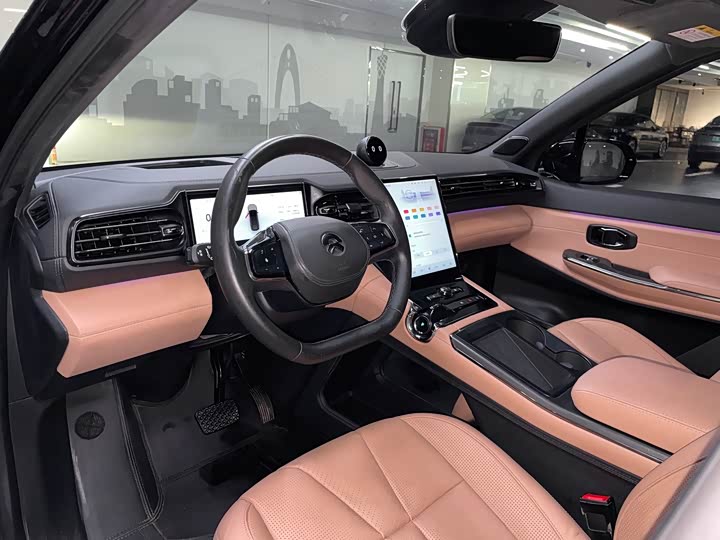 Фото 4 - Nio ES8