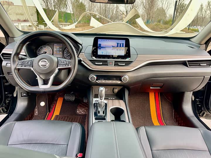 Фото 5 - Nissan Teana