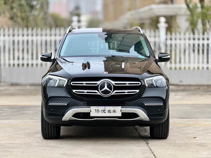 Фото 2 - Mercedes-Benz GLE-Class