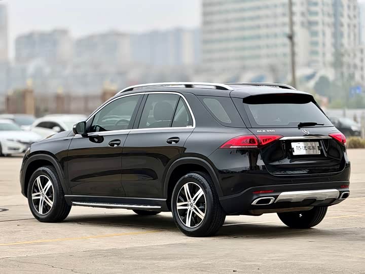 Фото 5 - Mercedes-Benz GLE-Class